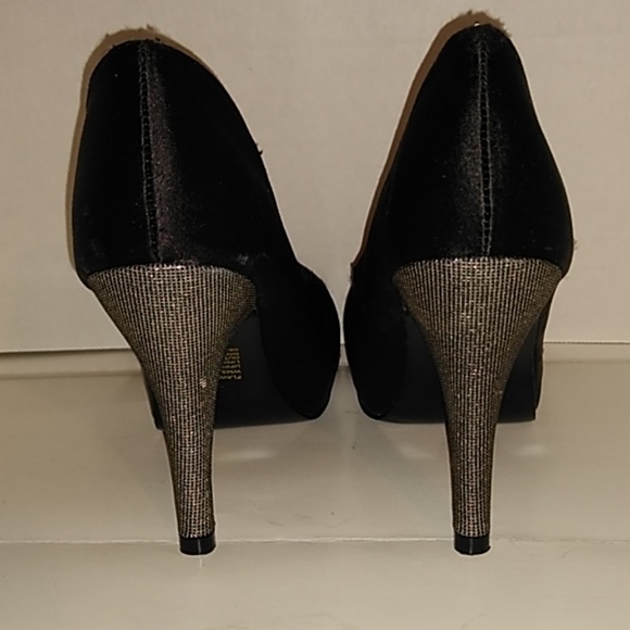 Women's Unlisted black heels - Picture 4 of 8